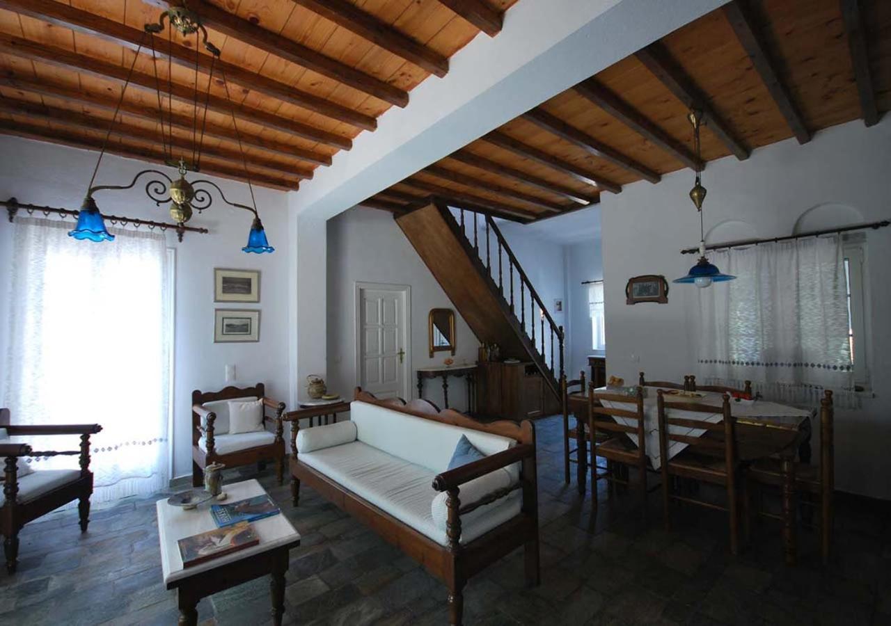 Romano garden house Agios Romanos Buitenkant foto