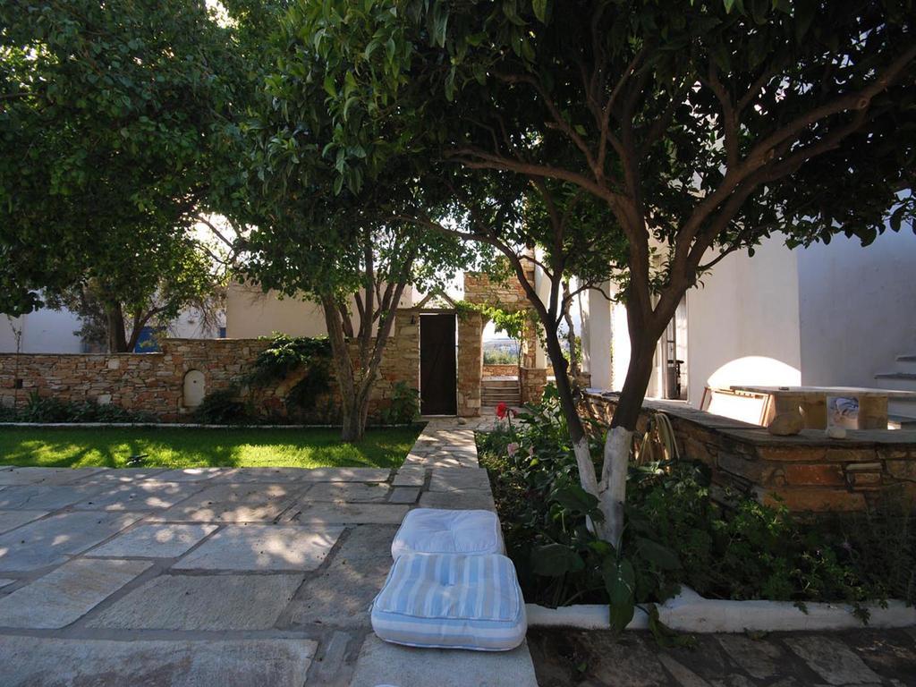 Romano garden house Agios Romanos Kamer foto