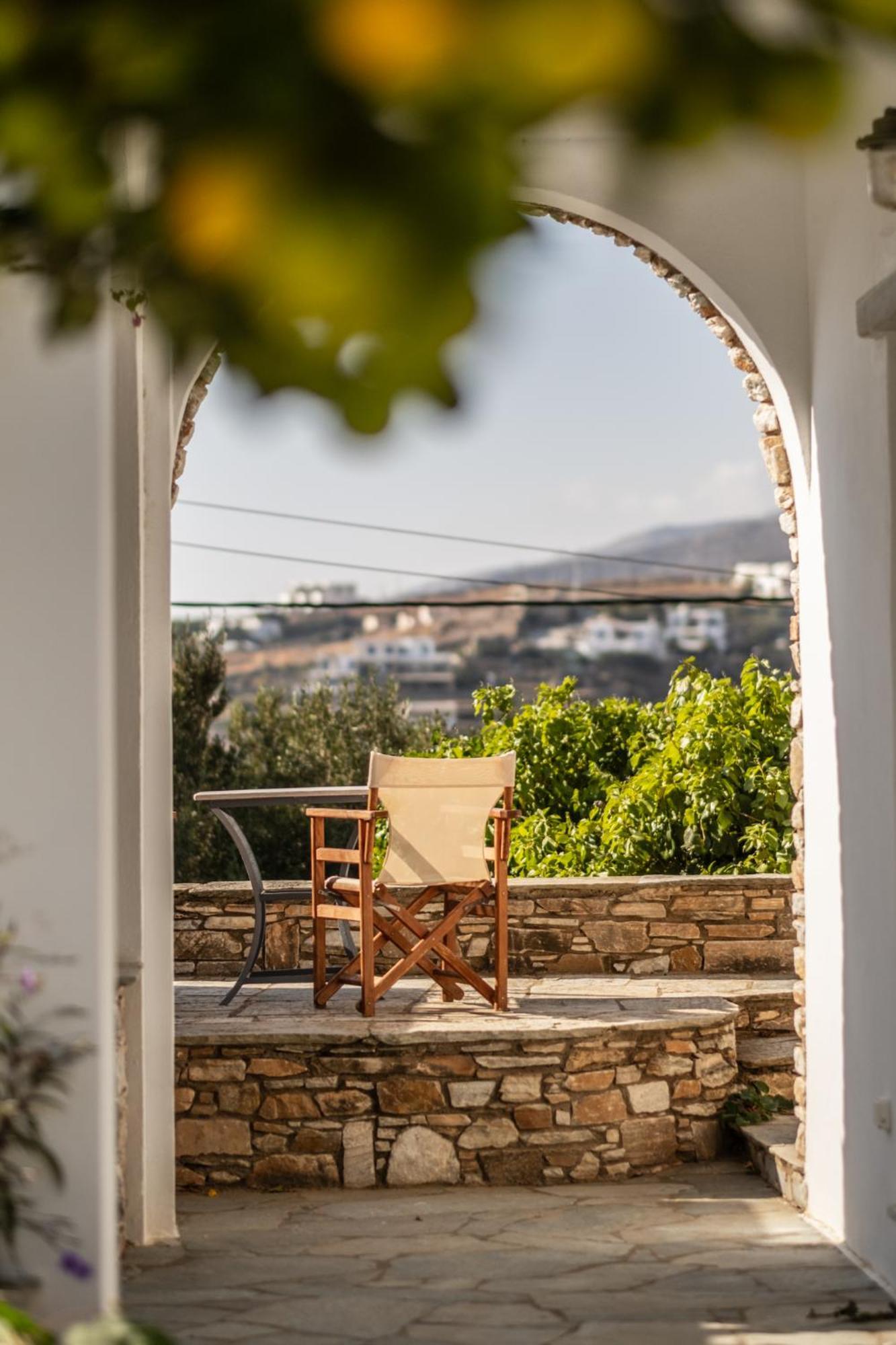 Romano garden house Agios Romanos Buitenkant foto