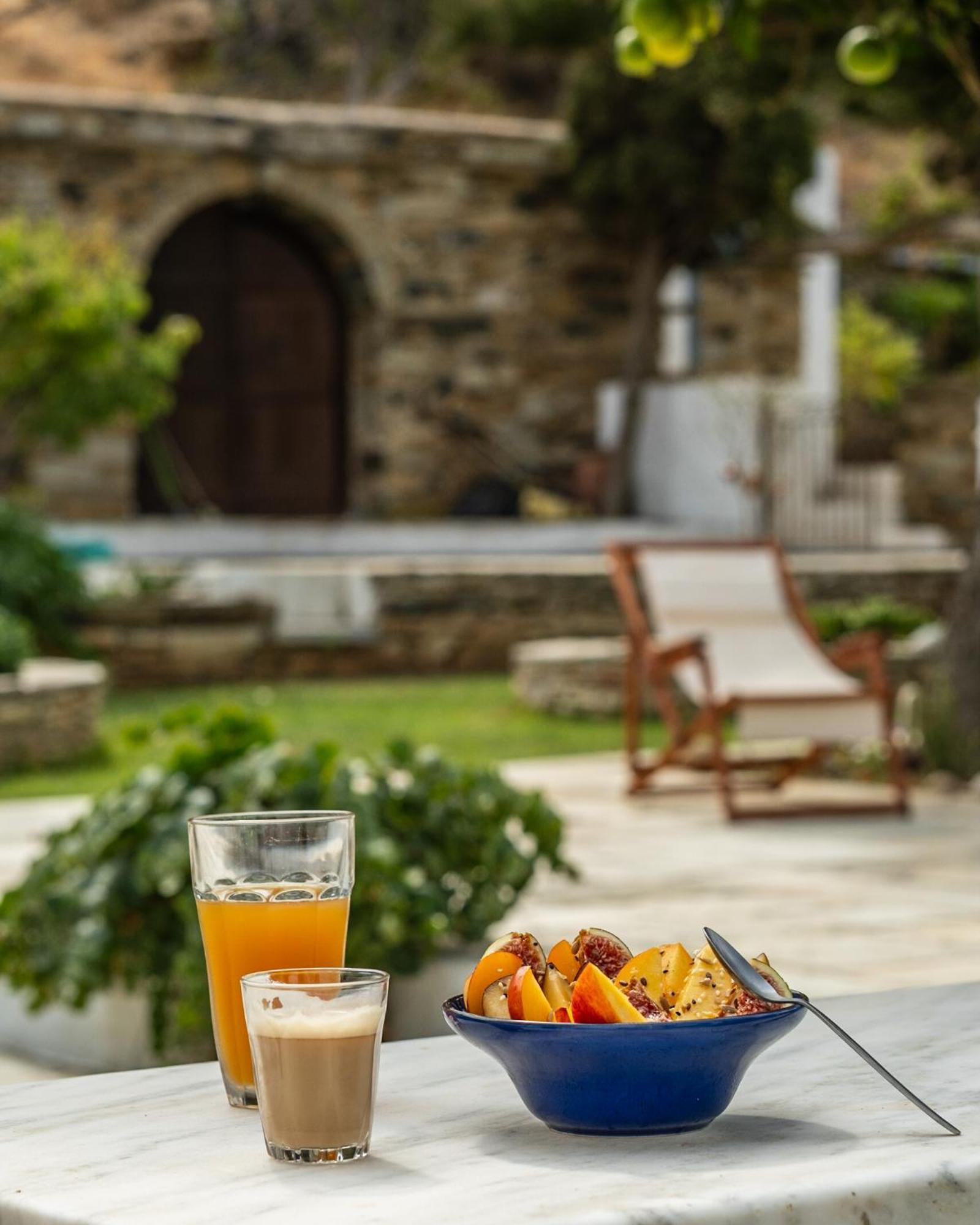 Romano garden house Agios Romanos Buitenkant foto