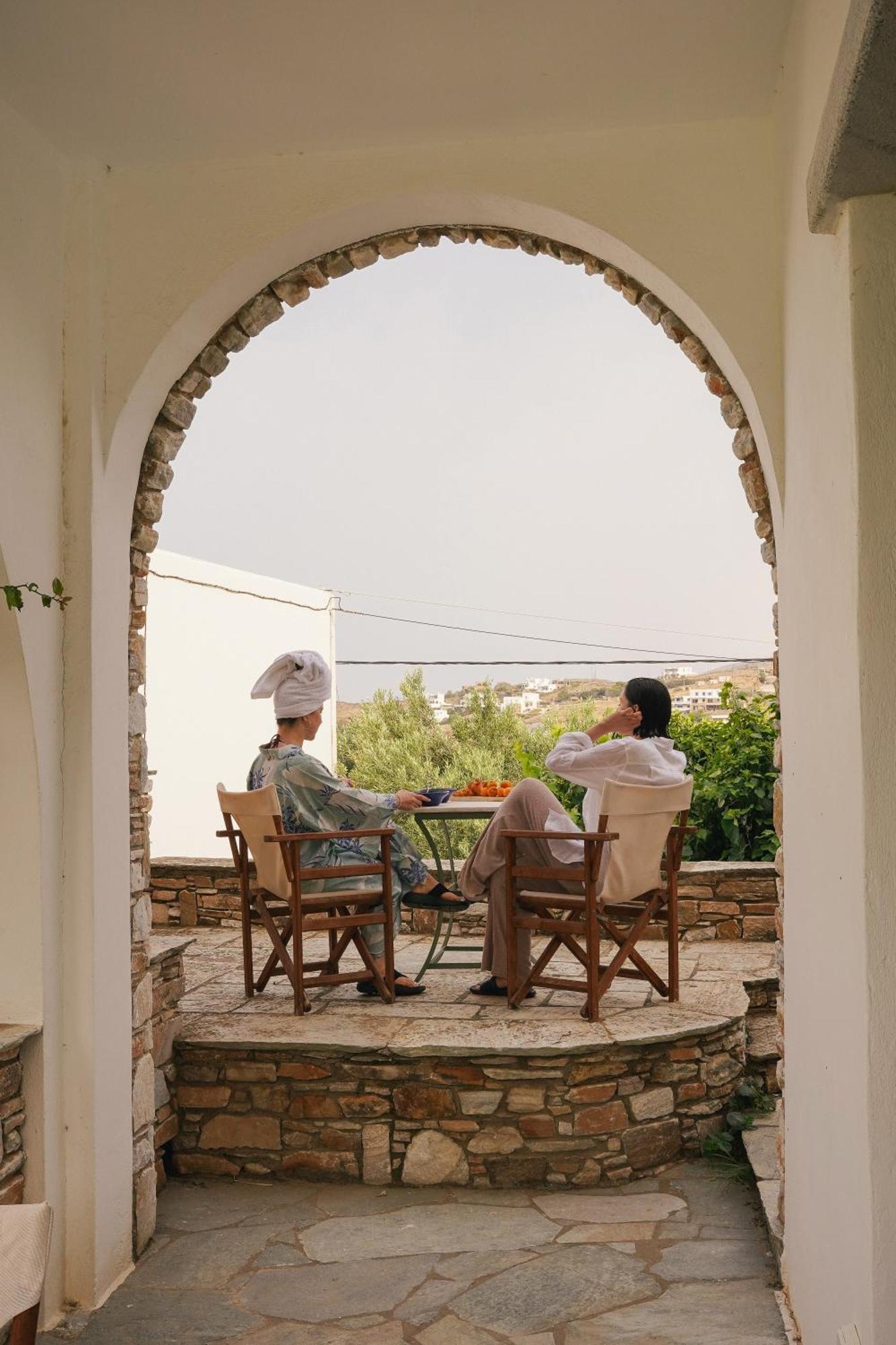 Romano garden house Agios Romanos Buitenkant foto